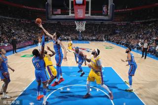 作为一名杰 作为一名杰