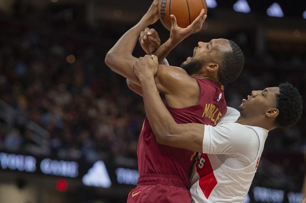 在中场组织 在中场组织